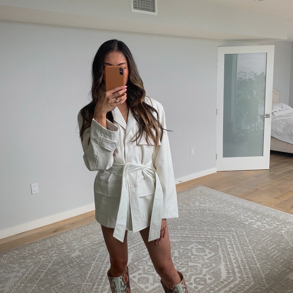 BNWT LIONESS VICTORY BOULEVARD BELTED MINIDRESS